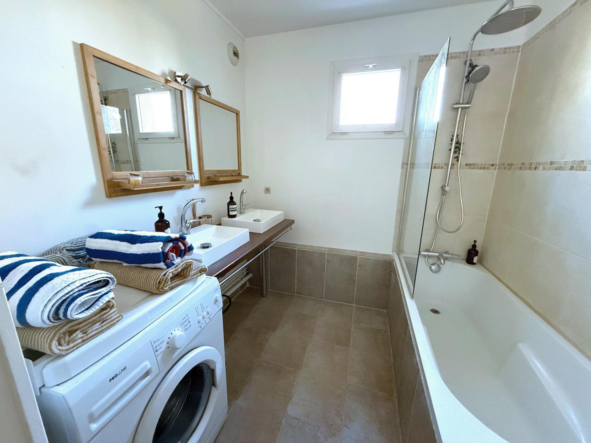 Apartamento Uta House La Plaine Saint-Denis  Exterior foto